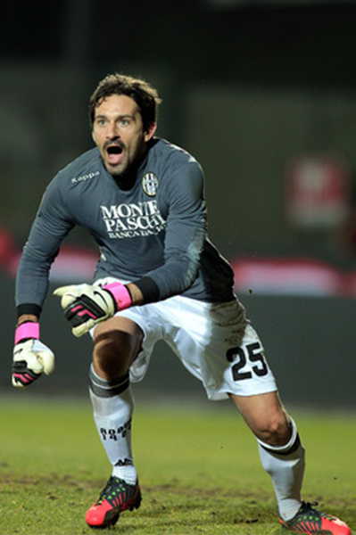 并以年龄与 并以年龄与